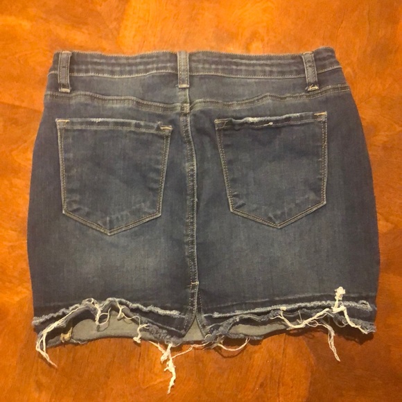 Kancan Zuma Distressed Raw Hem Denim Mini Skirt Size 26 - Picture 3 of 6